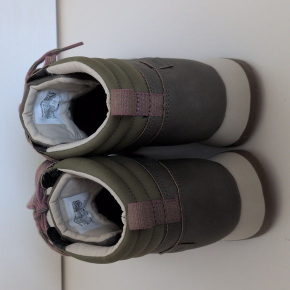 NWOT Merrell Alpine Hiking Boot - Olive - 9 - Picture 5 of 9